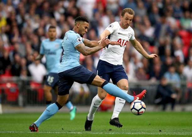 作為新生代 作為新生代