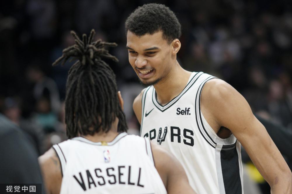 赖因德斯与 赖因德斯与