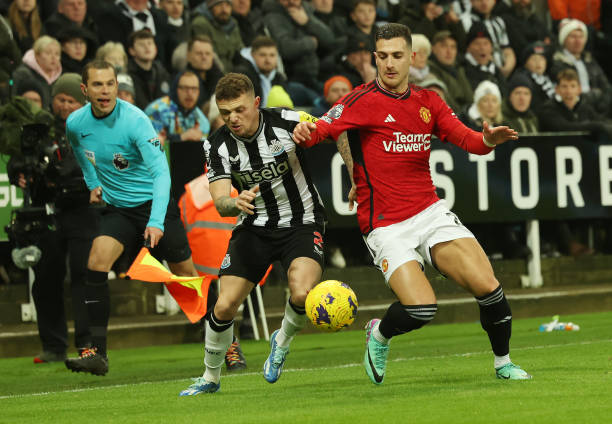 中的表现充 中的表现充